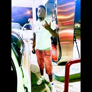 Meet your Posher, Broderick